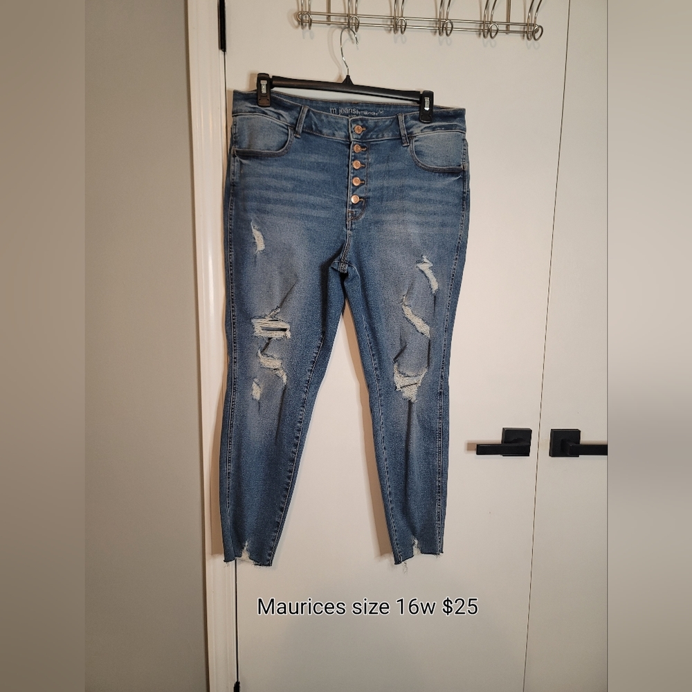 Jeans - Picture 7 of 12